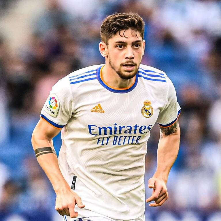 Ρεάλ Μαδρίτης: Τέσσερα κρούσματα και ανησυχία για εξάπλωση (Photos)