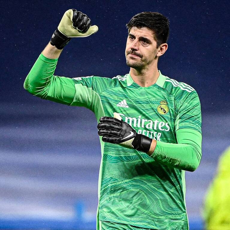 Ρεάλ Μαδρίτης: Τέσσερα κρούσματα και ανησυχία για εξάπλωση (Photos)