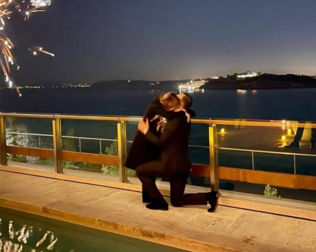 Παναθηναϊκός: Θα το πάρει το κορίτσι – Η πρόταση γάμου του Μπρινιόλι! (Photos)