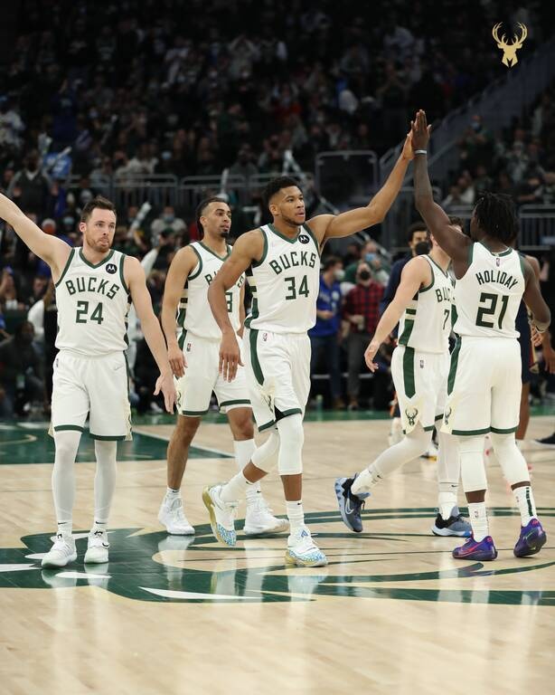 NBA: Συνέχεια στο σερί οι Μπακς με… triple double του Giannis (photos+video)
