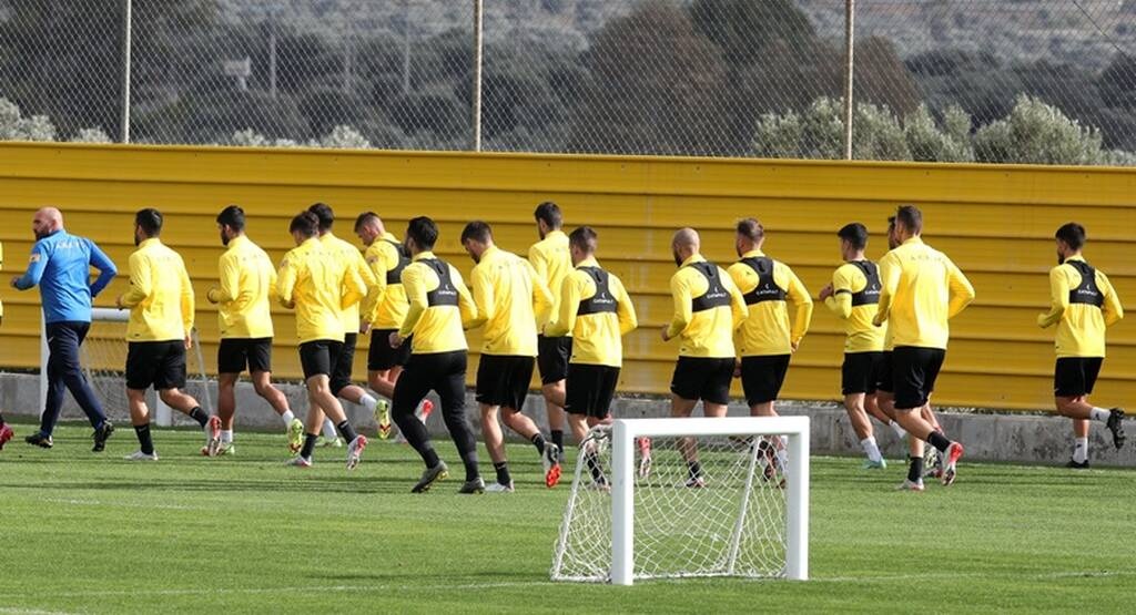 ΑΕΚ: Λαβωμένη στη Λαμία – Η «κιτρινόμαυρη» αποστολή