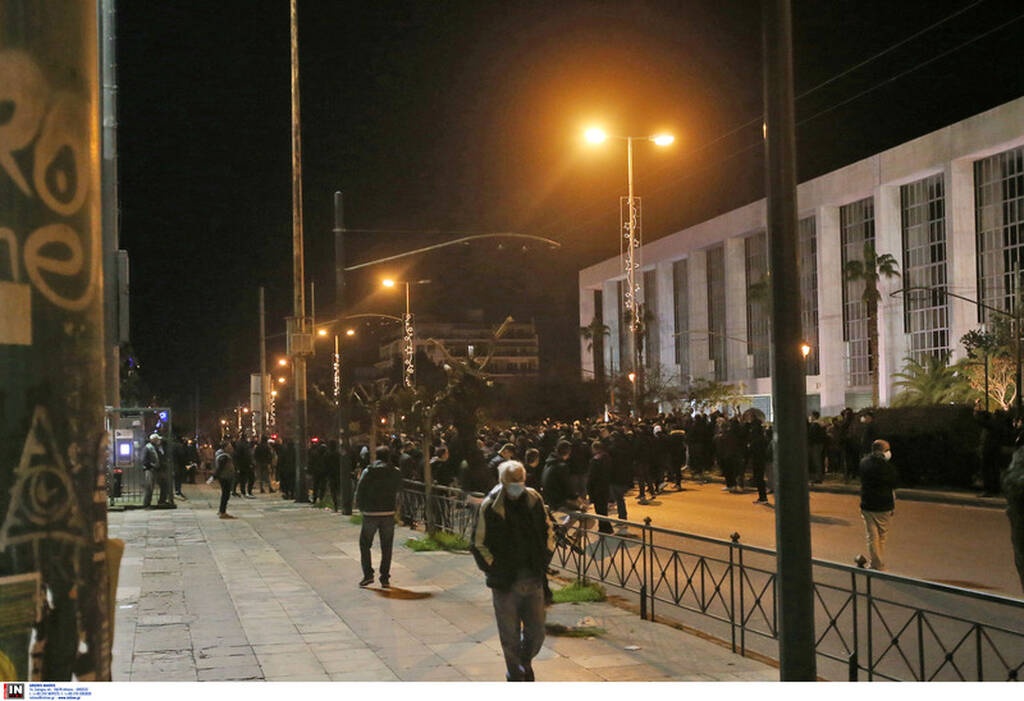 Παναθηναϊκός-Άρης: Οι αφίξεις των δύο ομάδων στη Λεωφόρο (videos)