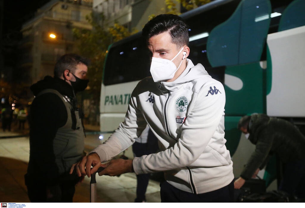 Παναθηναϊκός-Άρης: Οι αφίξεις των δύο ομάδων στη Λεωφόρο (videos)