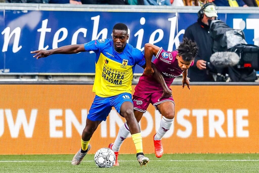 Ολυμπιακός: Πλησιάζει ο μπακ - Τα δεδομένα και οι βασικοί υποψήφιοι (photos)