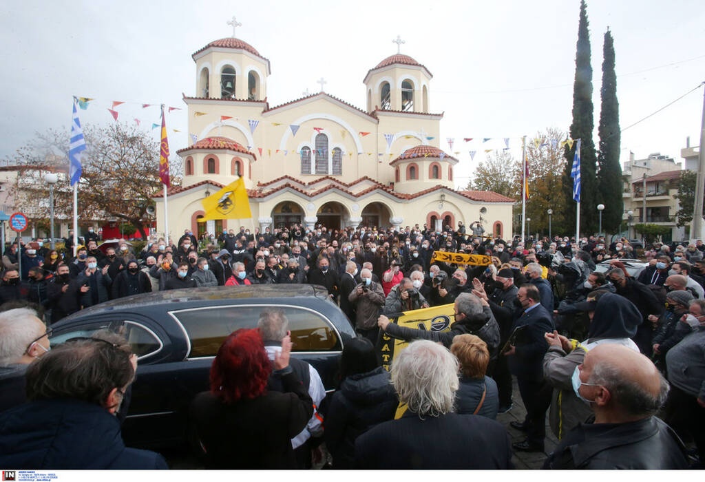 ΑΕΚ: Συγκίνηση στο ύστατο χαίρε στον Στέλιο Σεραφείδη