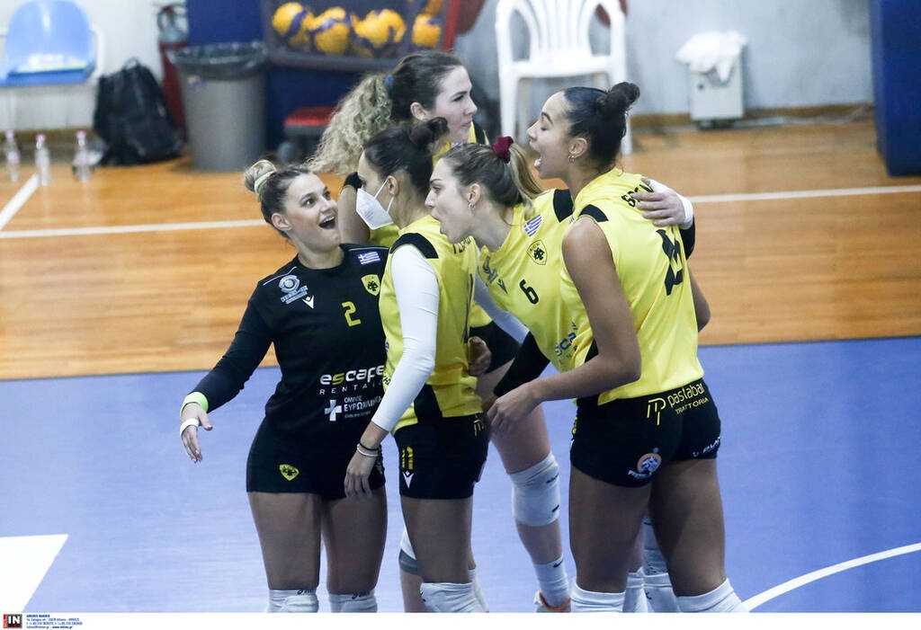 Volleyleague γυναικών: Επεισοδιακή νίκη για ΑΕΚ – Διακοπή λόγω φωτοβολίδας
