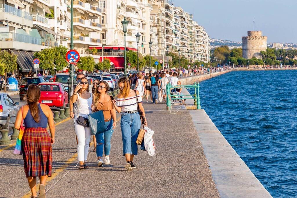 Άρης: Αφιέρωμα στον Πάλμα με καυτό «Κλ. Βικελίδης», θάλασσα, κουλούρια και μπουγάτσα! (photos)