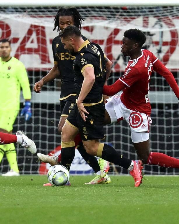 Ligue 1: Νίκησε κι «έπιασε» τη Μαρσέιγ η Νις (Photos)