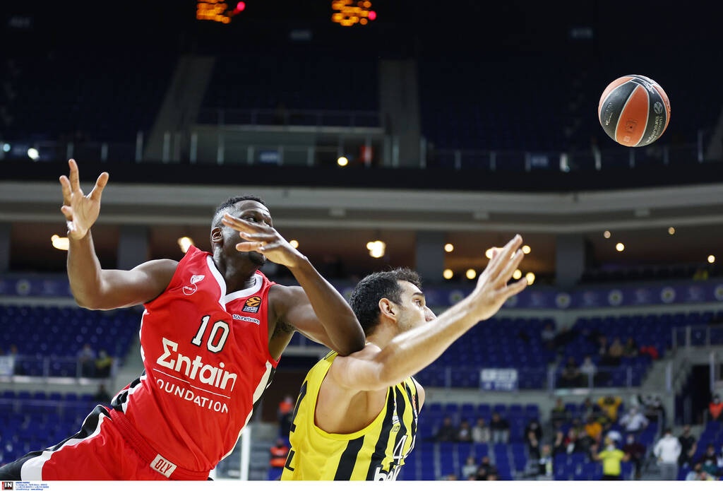 Φενέρμπαχτσε-Ολυμπιακός 94-80: Κατέρρευσε και ηττήθηκε στην Πόλη