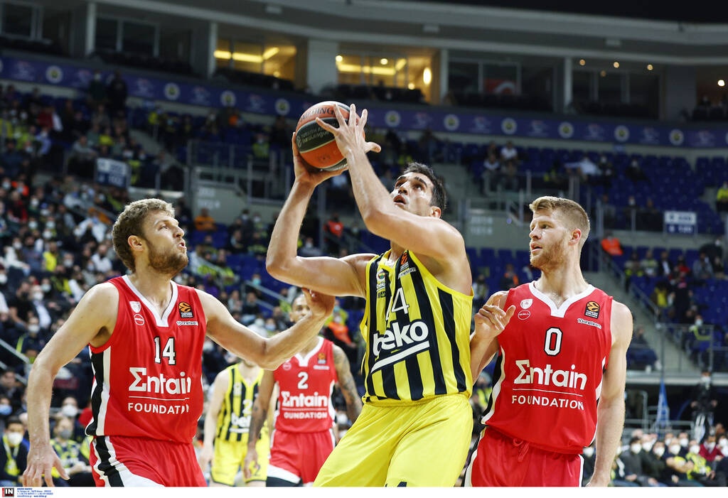 Φενέρμπαχτσε-Ολυμπιακός 94-80: Κατέρρευσε και ηττήθηκε στην Πόλη