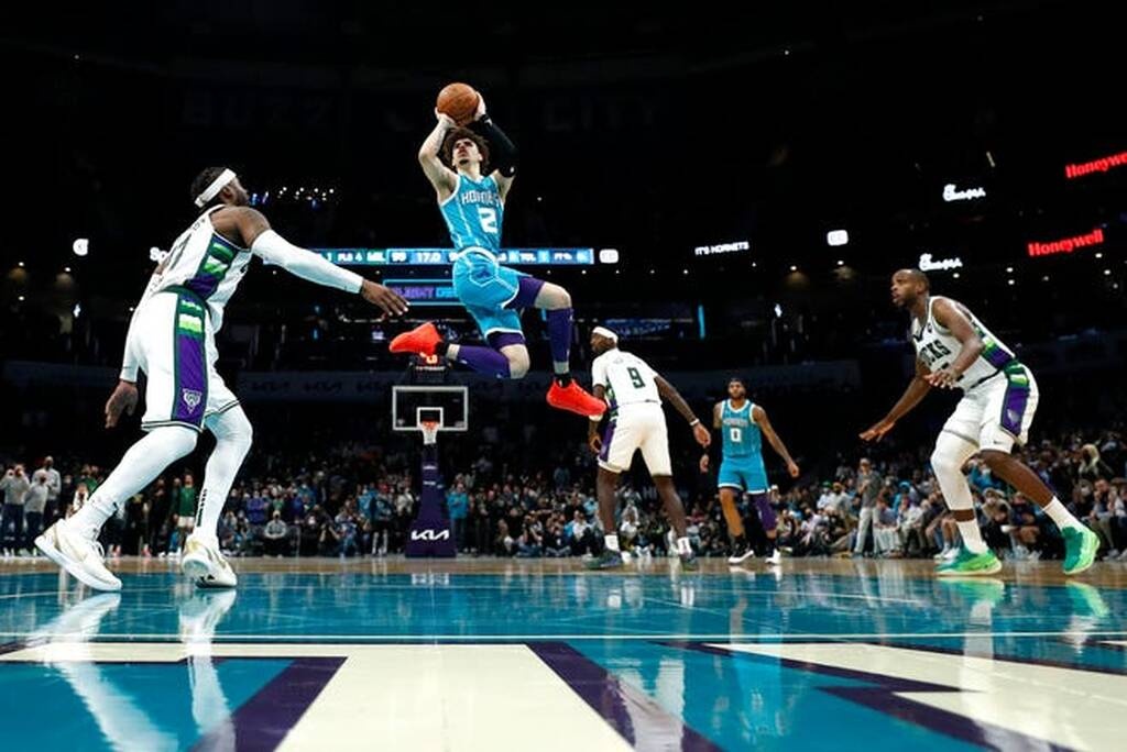 NBA: Δεύτερη σερί ήττα για Μπακς - «Άγγιξε» το triple double ο Αντετοκούνμπο (photos+video)