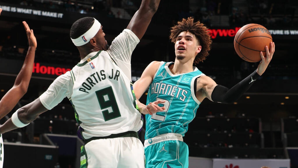 NBA: Δεύτερη σερί ήττα για Μπακς - «Άγγιξε» το triple double ο Αντετοκούνμπο (photos+video)