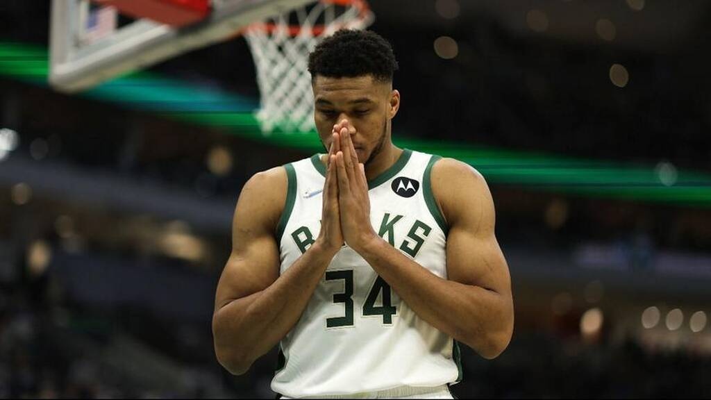 NBA: Δεύτερη σερί ήττα για Μπακς - «Άγγιξε» το triple double ο Αντετοκούνμπο (photos+video)