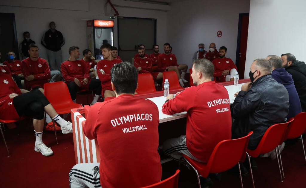 Ολυμπιακός –Volley League: Η πρώτη προπόνηση του Αλμπέρτο Τζουλιάνι με τους «ερυθρόλευκους» (photos)