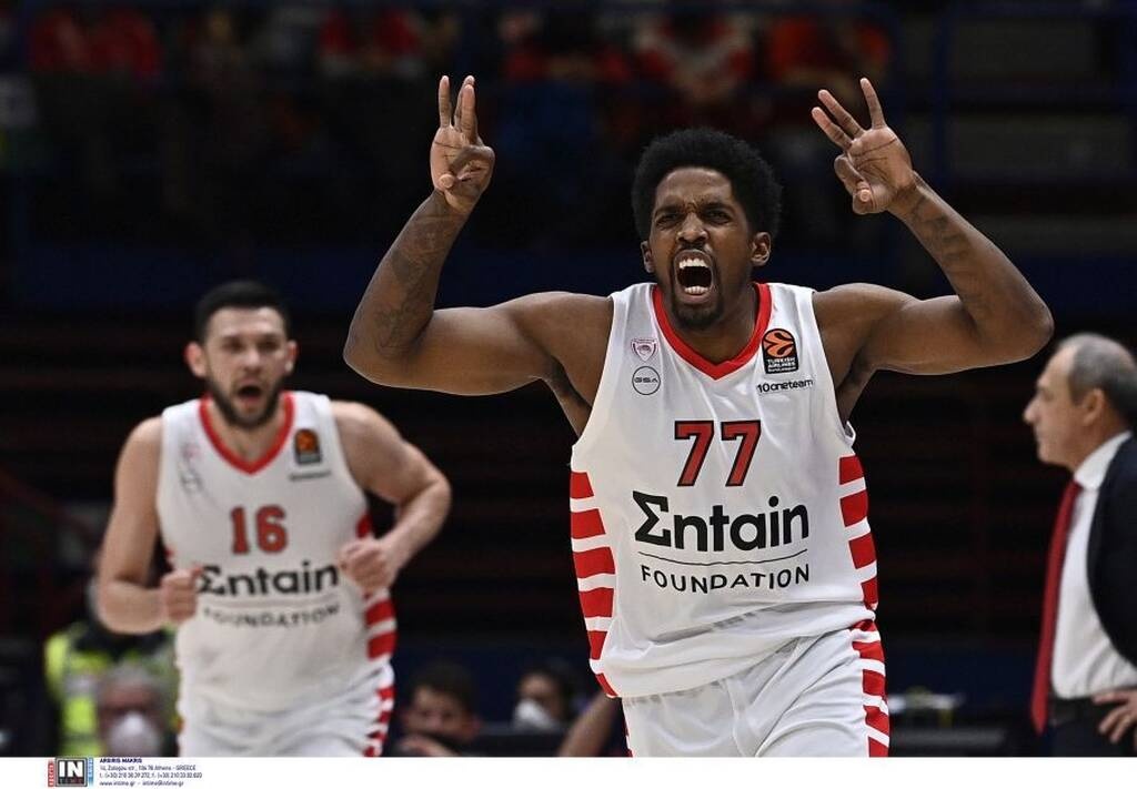 Ολυμπιακός: Αιμάτωμα στον τετρακέφαλο ο ΜακΚίσικ