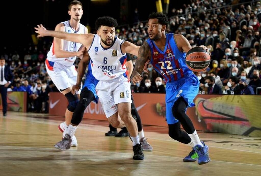 Μπάγερν Μονάχου-Μονακό 78-83: Ο «καυτός» Μάικ Τζέιμς νίκησε τον Ουόλντεν και «άλωσε» την Audi Dome