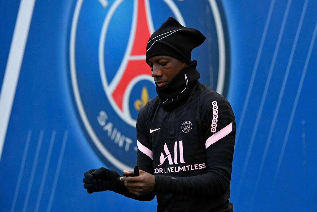 Ολυμπιακός: Υπέγραψε μέχρι το 2026 ο Φαντιγκά (Photos)