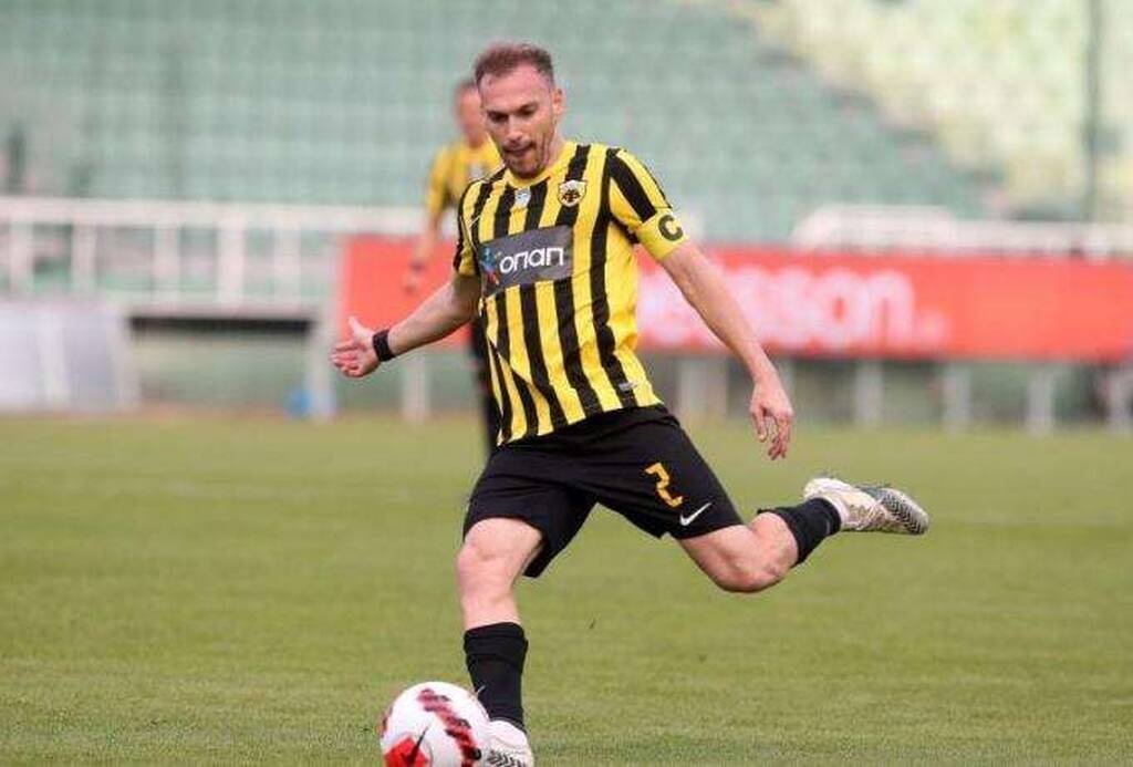 ΑΕΚ: Ενδιαφέρον για Μπακάκη - Τα «θέλω» του Έλληνα μπακ