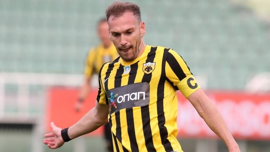 ΑΕΚ: Ενδιαφέρον για Μπακάκη - Τα «θέλω» του Έλληνα μπακ