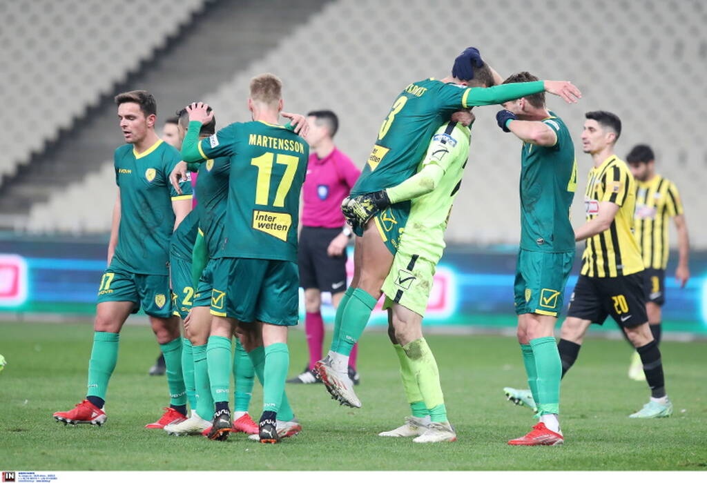 Παναιτωλικός: Ιστορική νίκη με ΑΕΚ στο ΟΑΚΑ - Το απίθανο γκολ του Μεντόσα (photos+video)