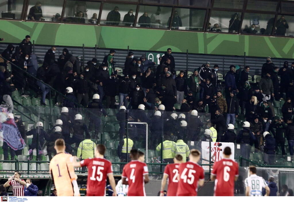 Παναθηναϊκός-Ολυμπιακός: Καρέ καρέ η ένταση στη Λεωφόρο (photos)