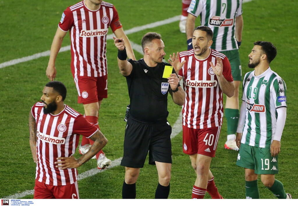 Παναθηναϊκός-Ολυμπιακός: Η φάση με τον Παλάσιος που έφερε «έκρηξη» στη Λεωφόρο (video)