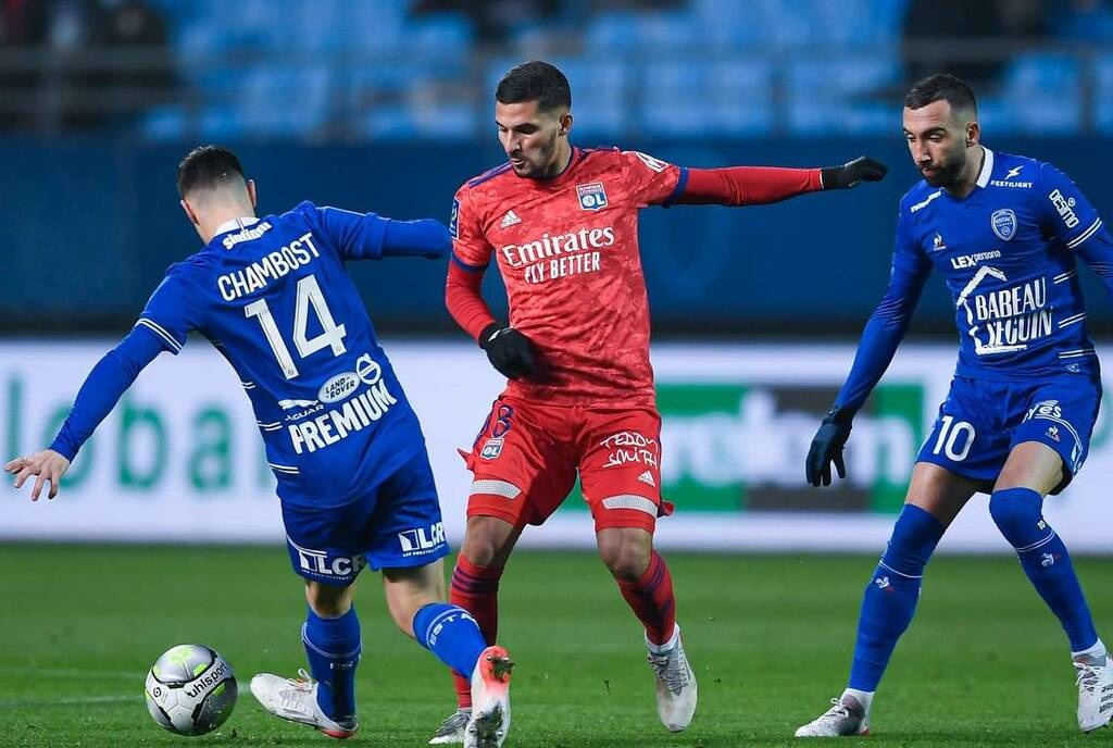 Ligue 1: Ένα πέναλτι αρκούσε στη Λιόν (Photos)