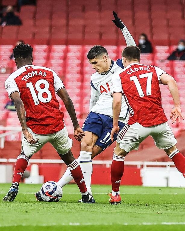 FIFA Awards: Γκολ της χρονιάς η ραμπόνα του Λαμέλα (video+photos)