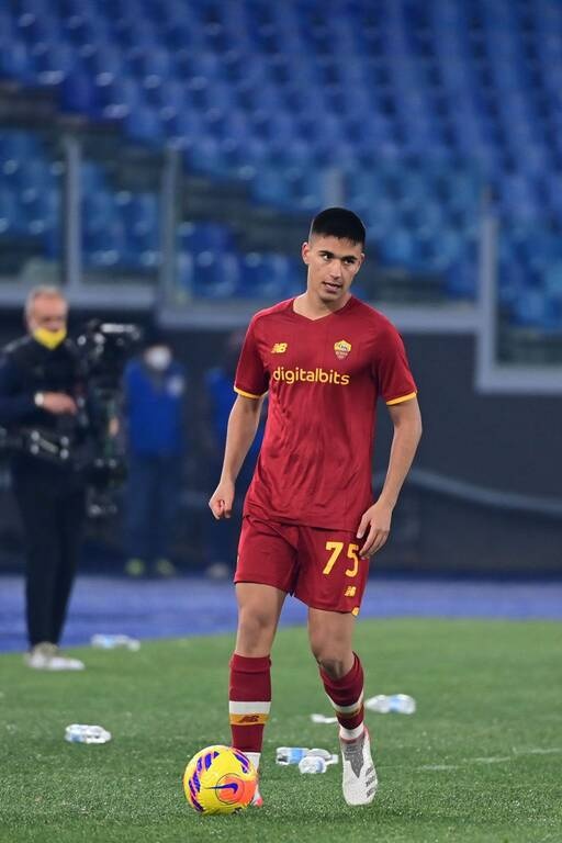 Δημήτρης Κεραμίτσης: Ποιος είναι ο 17χρονος Έλληνας της Ρόμα που «τρέλανε» τον Μουρίνιο (video)