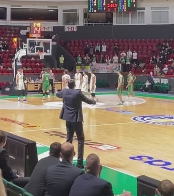 Χεζόνια: Τα... μαγικά του Σούπερ Μάριο εκνεύρισαν τον Περάσοβιτς (video+photos)