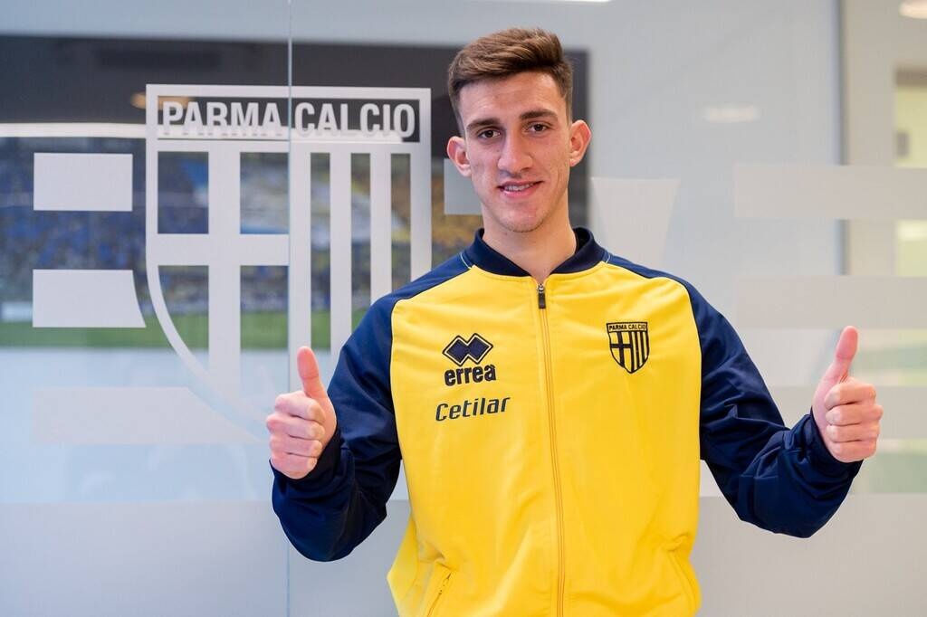 Ταξίδι αστραπή για Ζαγαρίτη - Στην Ελλάδα ο Έλληνας μπακ