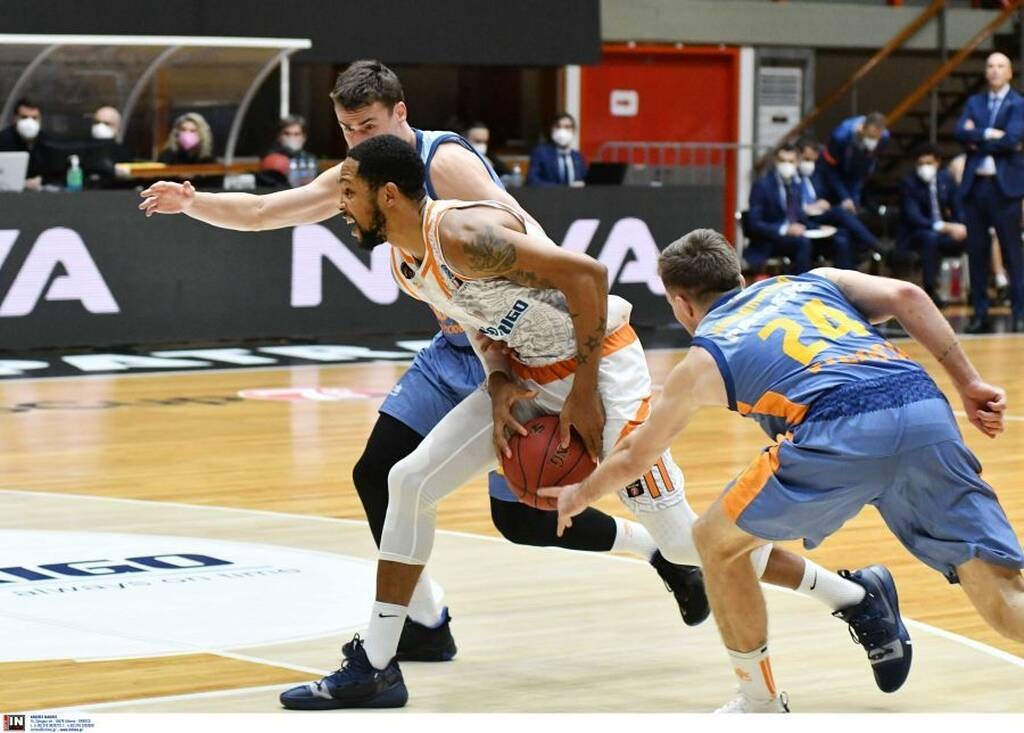 Προμηθέας-Βαλένθια 68-71: Ήττα... αυτοκτονία για τους Πατρινούς