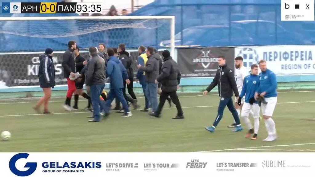 Γ’ Εθνική: Ντου του Πανιωνίου στον διαιτητή – Νεύρα για τη γκέλα στη Σούδα (photos)