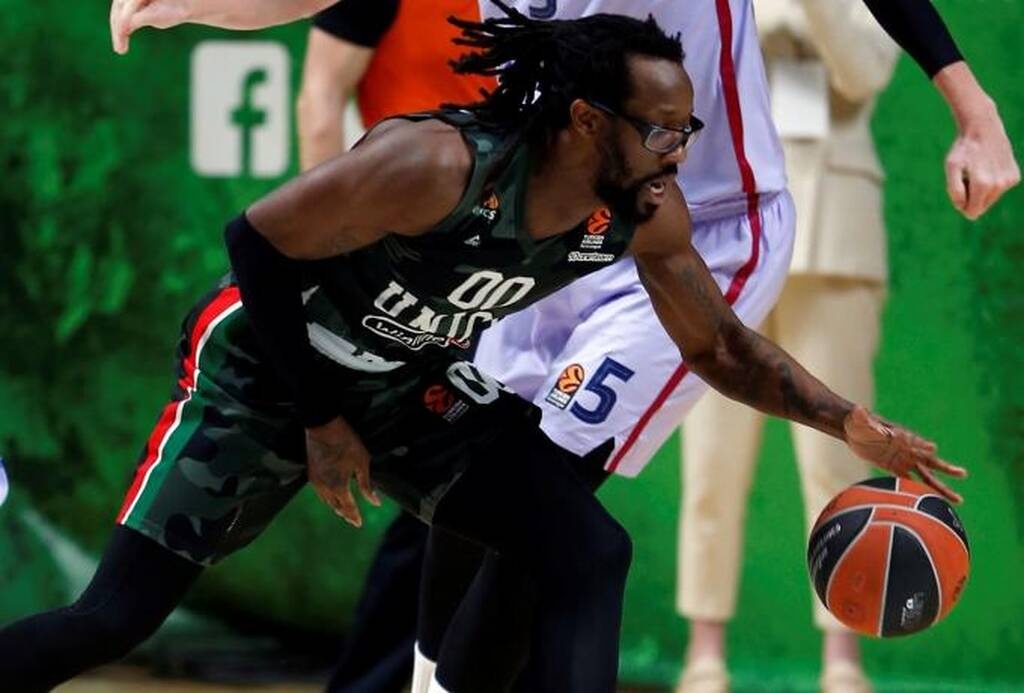 Ούνικς Καζάν-Μπαρτσελόνα 70-64: Νίκη... οκτάδας με υπογραφή Μπράουν