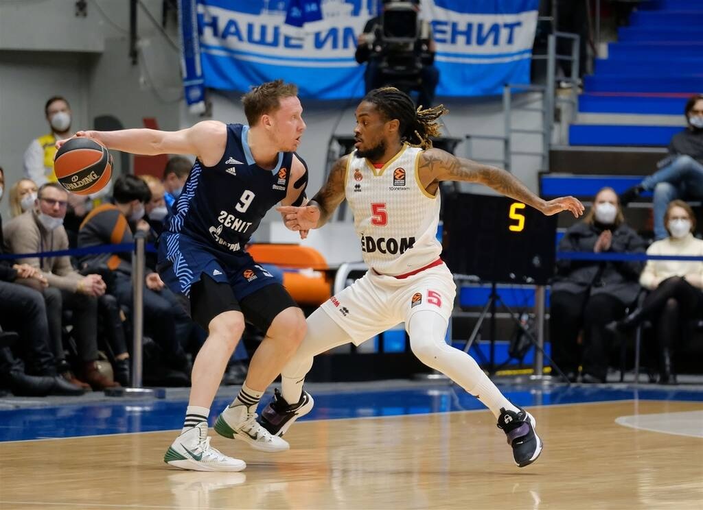 Ζενίτ Αγ. Πετρούπολης-Μονακό 77-86: Με εντυπωσιακό Τζέιμς βλέπει 8αδα!