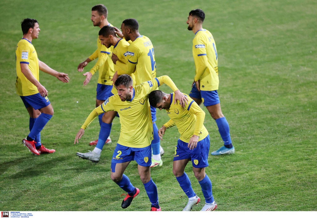 Super League: «Διπλά» για Παναιτωλικό, Παναθηναϊκό - Η βαθμολογία