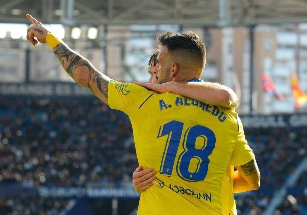 La Liga: «Ανάσα» για Κάντιθ, κατρακυλά η Λεβάντε (Photos)