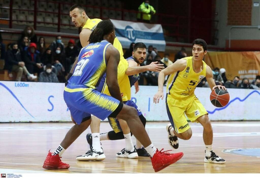 Λαύριο-Περιστέρι 52-75: Το «ισοπέδωσε» με υπογραφή Γκιέλο