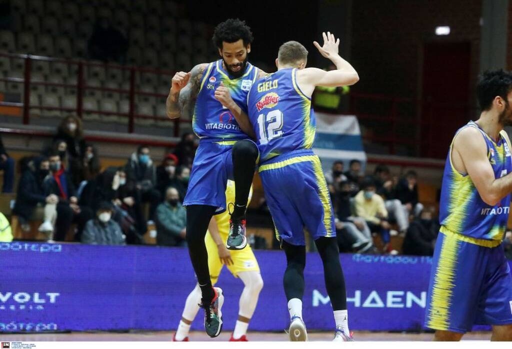 Λαύριο-Περιστέρι 52-75: Το «ισοπέδωσε» με υπογραφή Γκιέλο