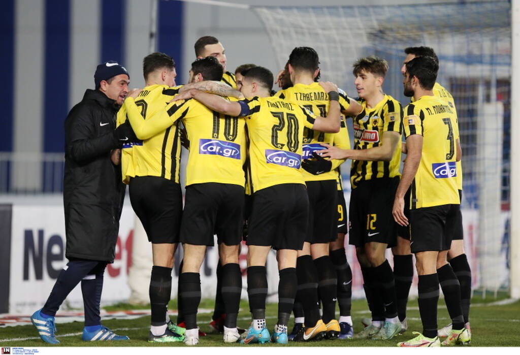 AEK: Σκληρή επίθεση σε Κλάτενμπεργκ - «Πόσο ακόμη θα γελοιοποιείστε;»