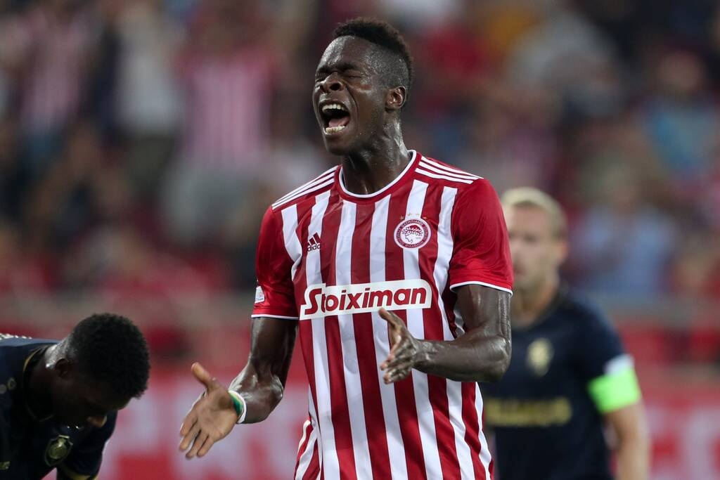 Ολυμπιακός: Νέα σενάρια για Σισέ - Εξελίξεις με τον Σενεγαλέζο στόπερ