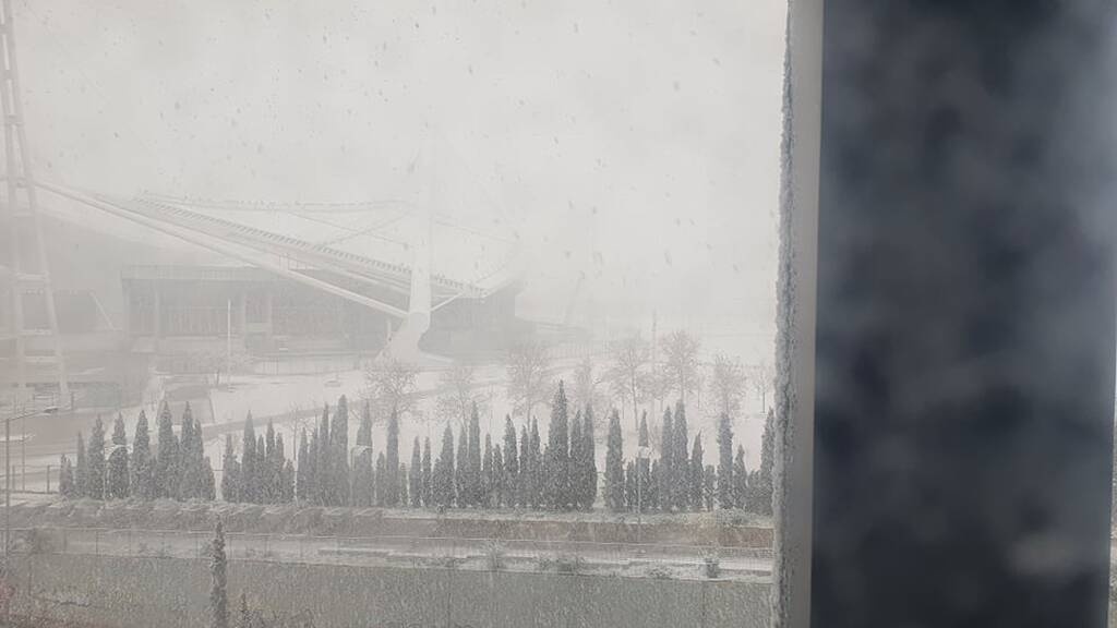 ΑΕΚ: Αποκλεισμένοι στα Σπάτα Γιαννίκης και Δημητριάδης - Μεγάλες ταλαιπωρίες για παίκτες (photos)