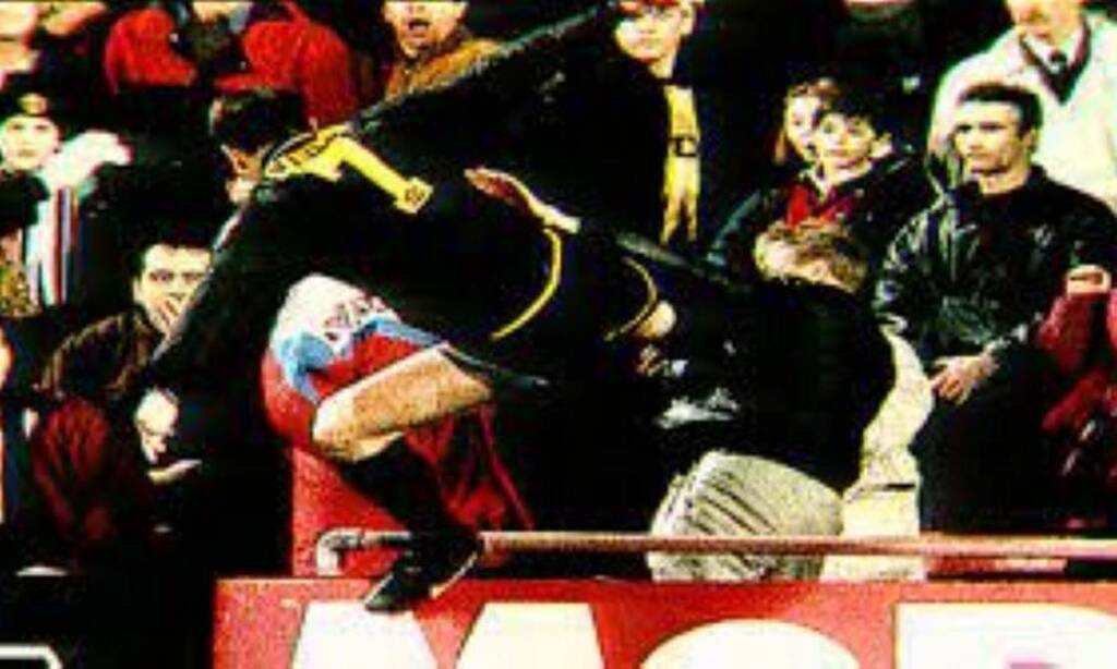 Ερικ Καντονά: 27 χρόνια από την διάσημη «καρατιά» σε οπαδό της Κρίσταλ Πάλας (photos+video)