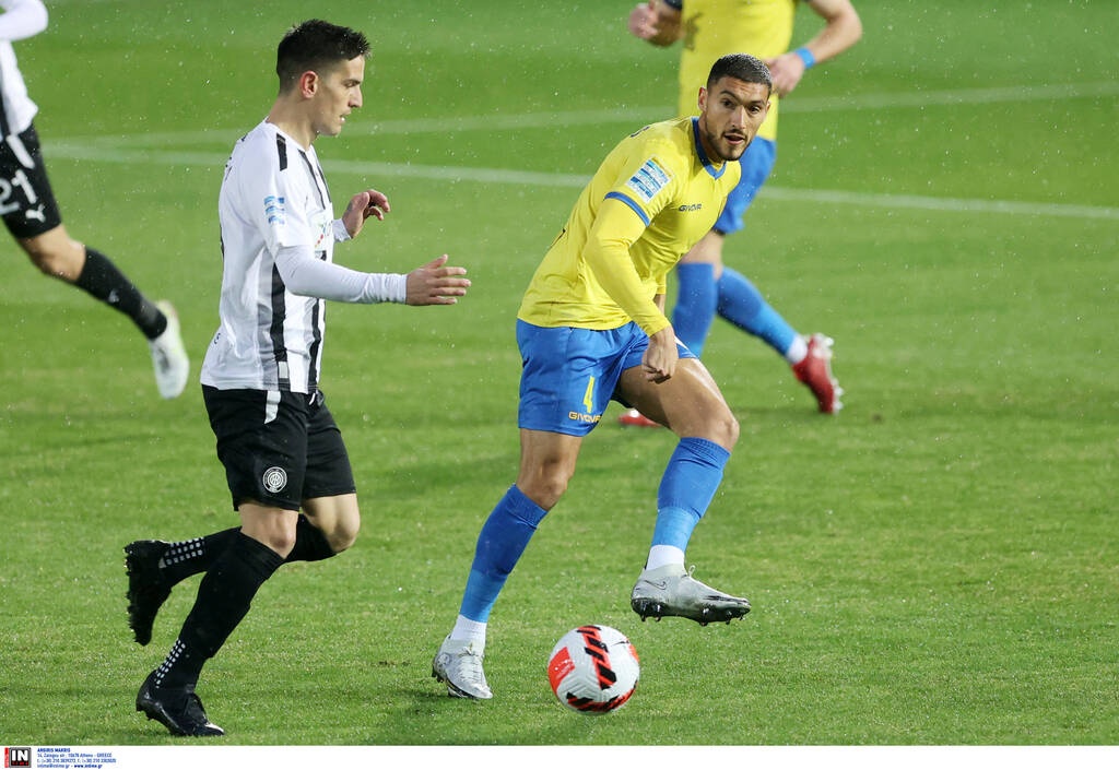 OΦΗ: Ιστορικό γκολ από τον Νέιρα (videos+photos)