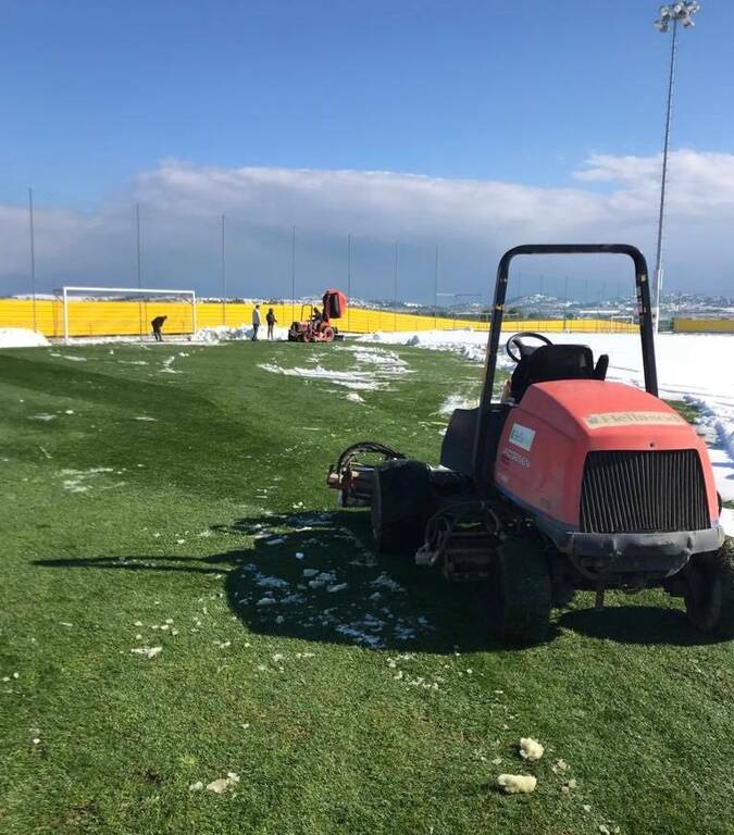 ΑΕΚ: Επιχείρηση... προπόνηση - «Μάχη» για τον καθαρισμό στα Σπάτα (photos)