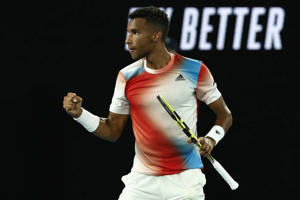 Australian Open: Τρομερή ανατροπή από Μεντβέντεφ - Ξανά στο δρόμο του Τσιτσιπά (photos+videos)