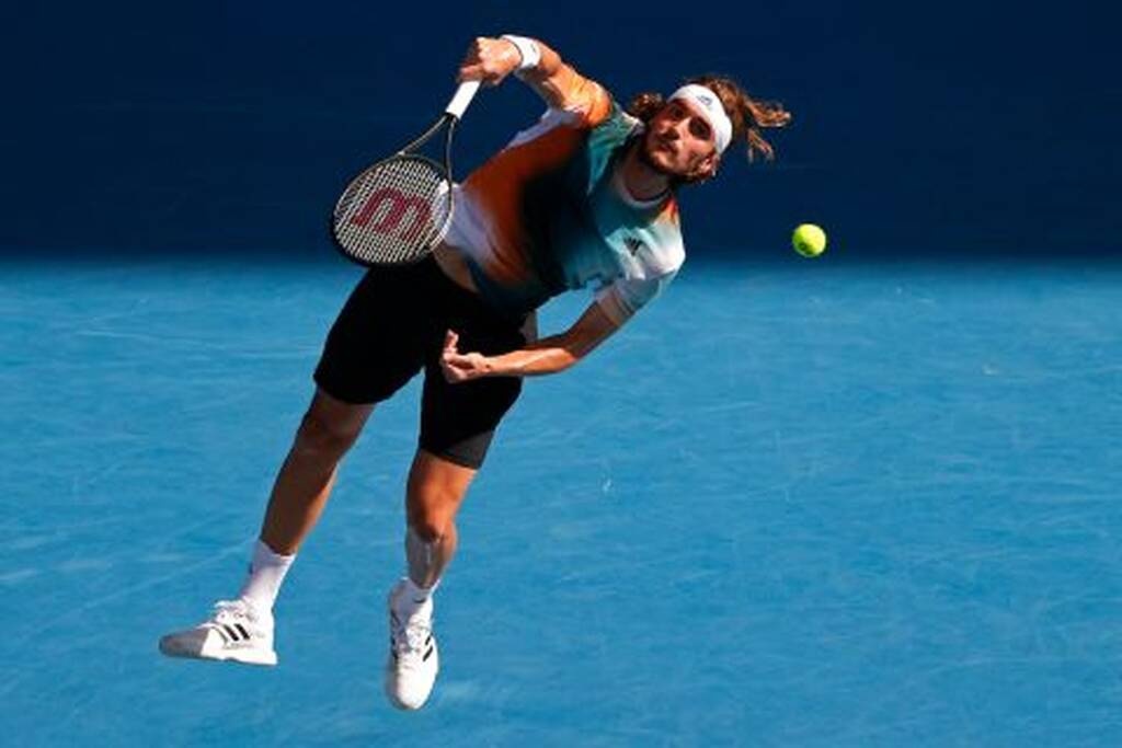 Australian Open: Με... περίπατο στους «4» ο Τσιτσιπάς