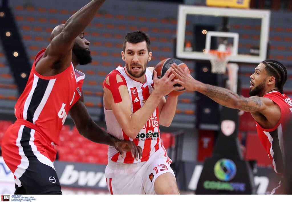 Ολυμπιακός-Ερυθρός Αστέρας 72-76: Από... χέρι αδελφικό!