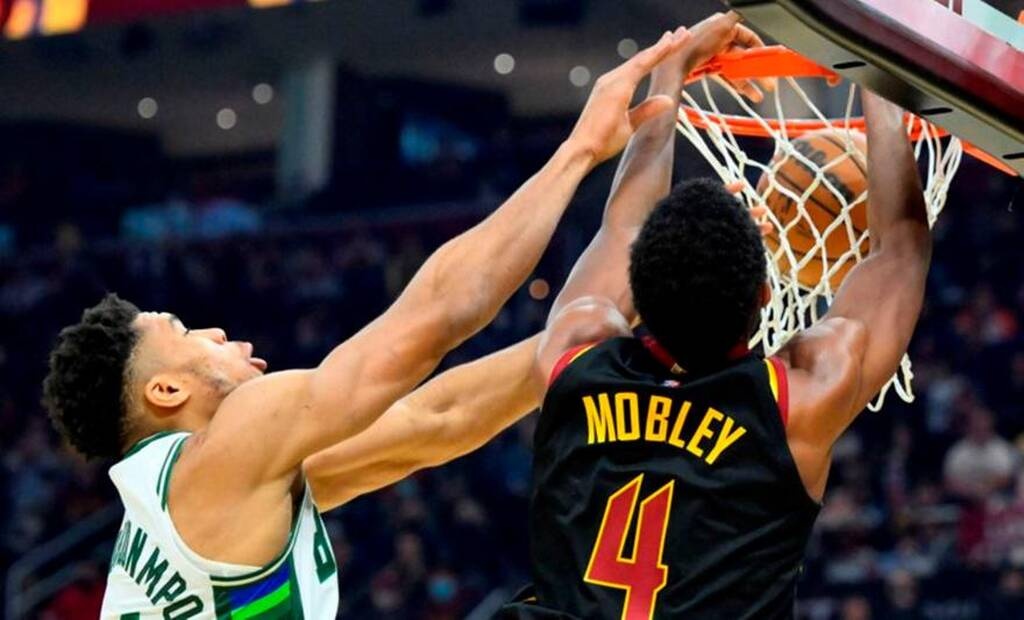 NBA: Ήττα για Μπακς από τους εντυπωσιακούς Καβς (video+photos)