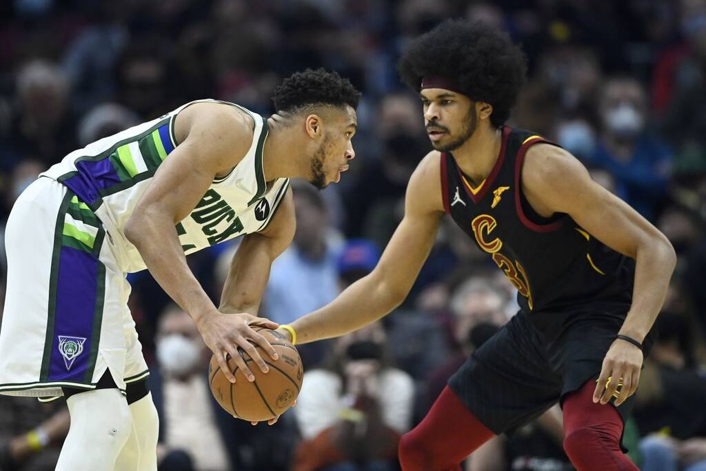 NBA: Ήττα για Μπακς από τους εντυπωσιακούς Καβς (video+photos)